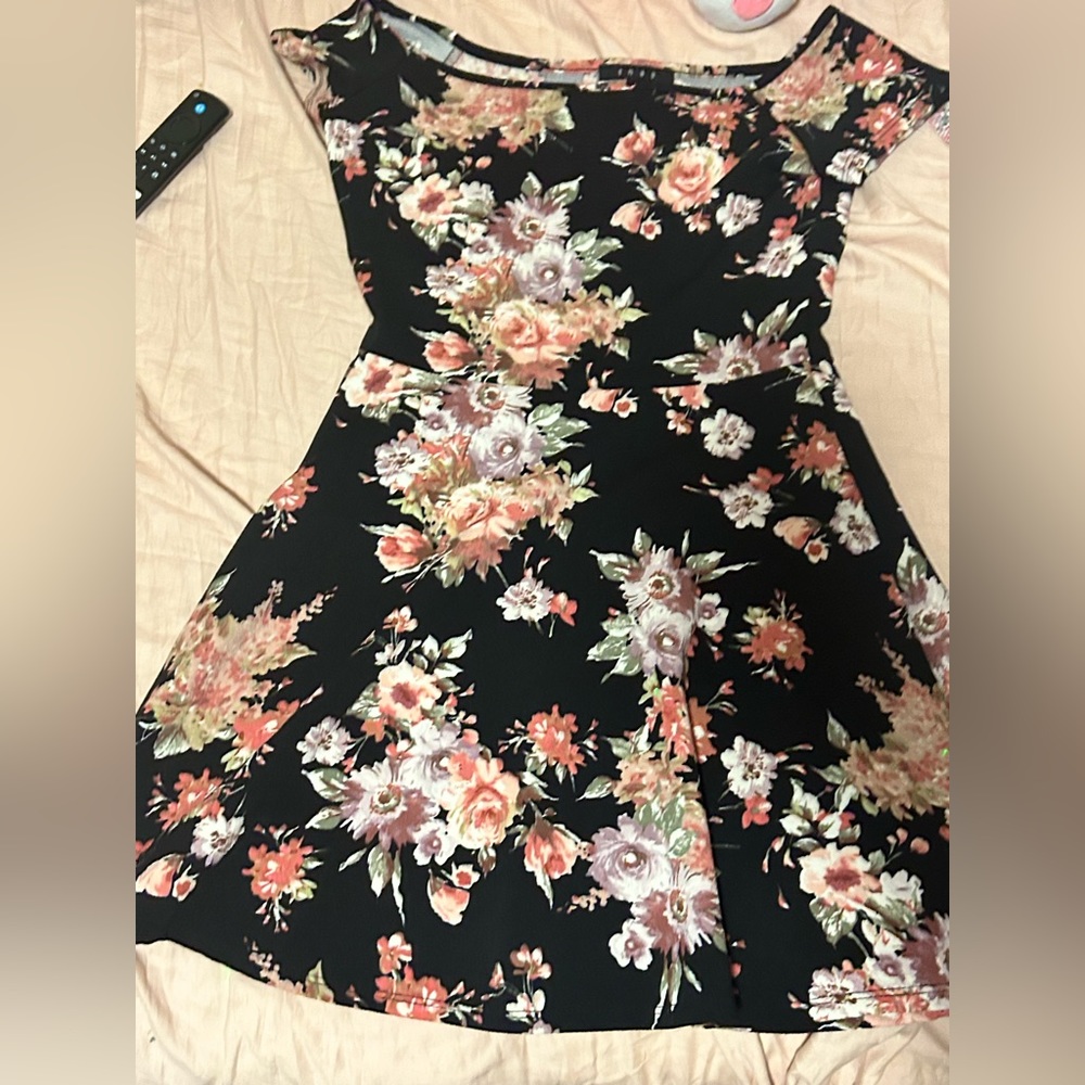 Floral dress 🎀